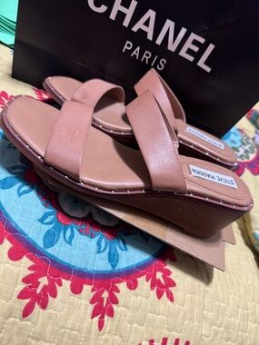 Steve Madden Blush Tan Cross-Strap Wedge Sandals